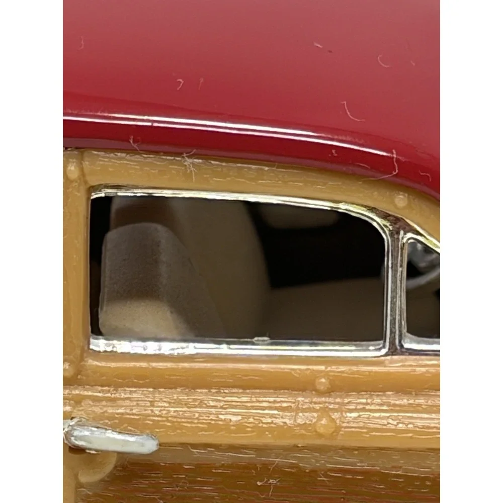 Brown Maroon 1949 Ford Woody Wagon SS 5737 Die Cast Car 1:38 Pre-Owned